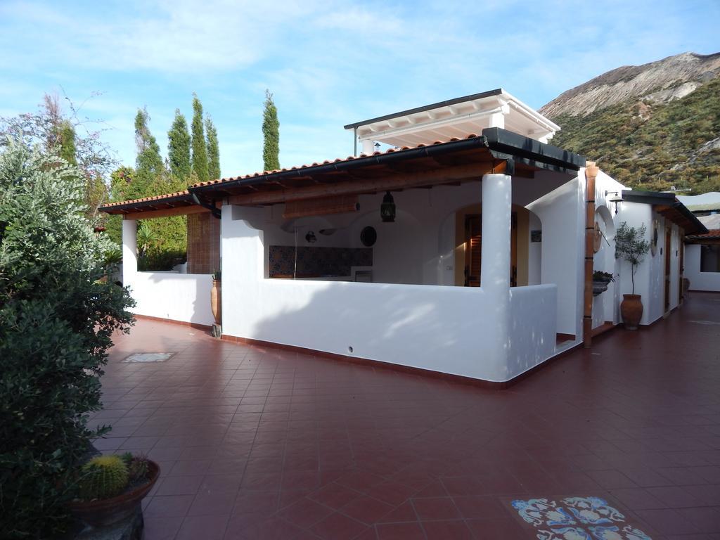 Casa Arcada Acomodação com café da manhã Vulcano  Exterior foto